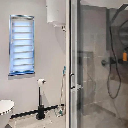 2 Bedroom Gorgeous In - Ppl971 * Wytowno