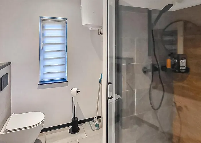 2 Bedroom Gorgeous In - Ppl971 * Wytowno